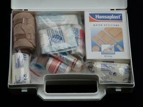 first-aid-kit-62643