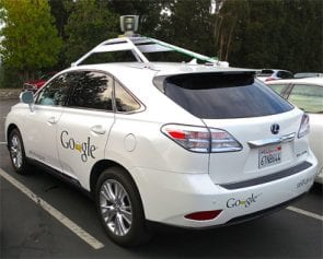 Een zelfrijdende auto van Google. Bron: Wikimedia Commons, Steve Jurvetson