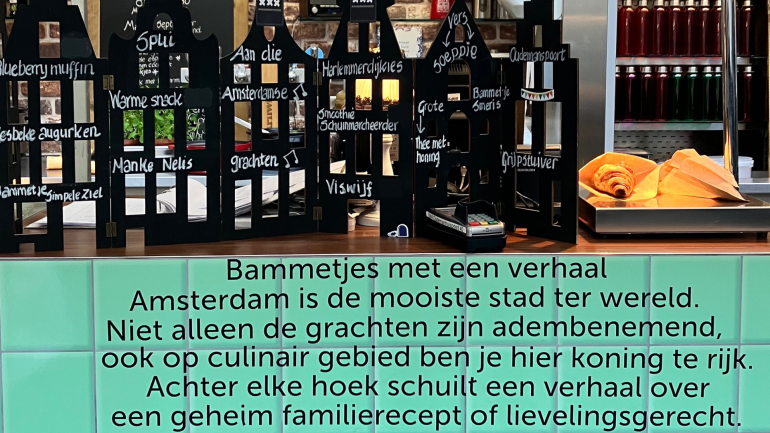 Bar in Amsterdam waarbij elk gerecht een eigen verhaal heeft. Foto: auteur